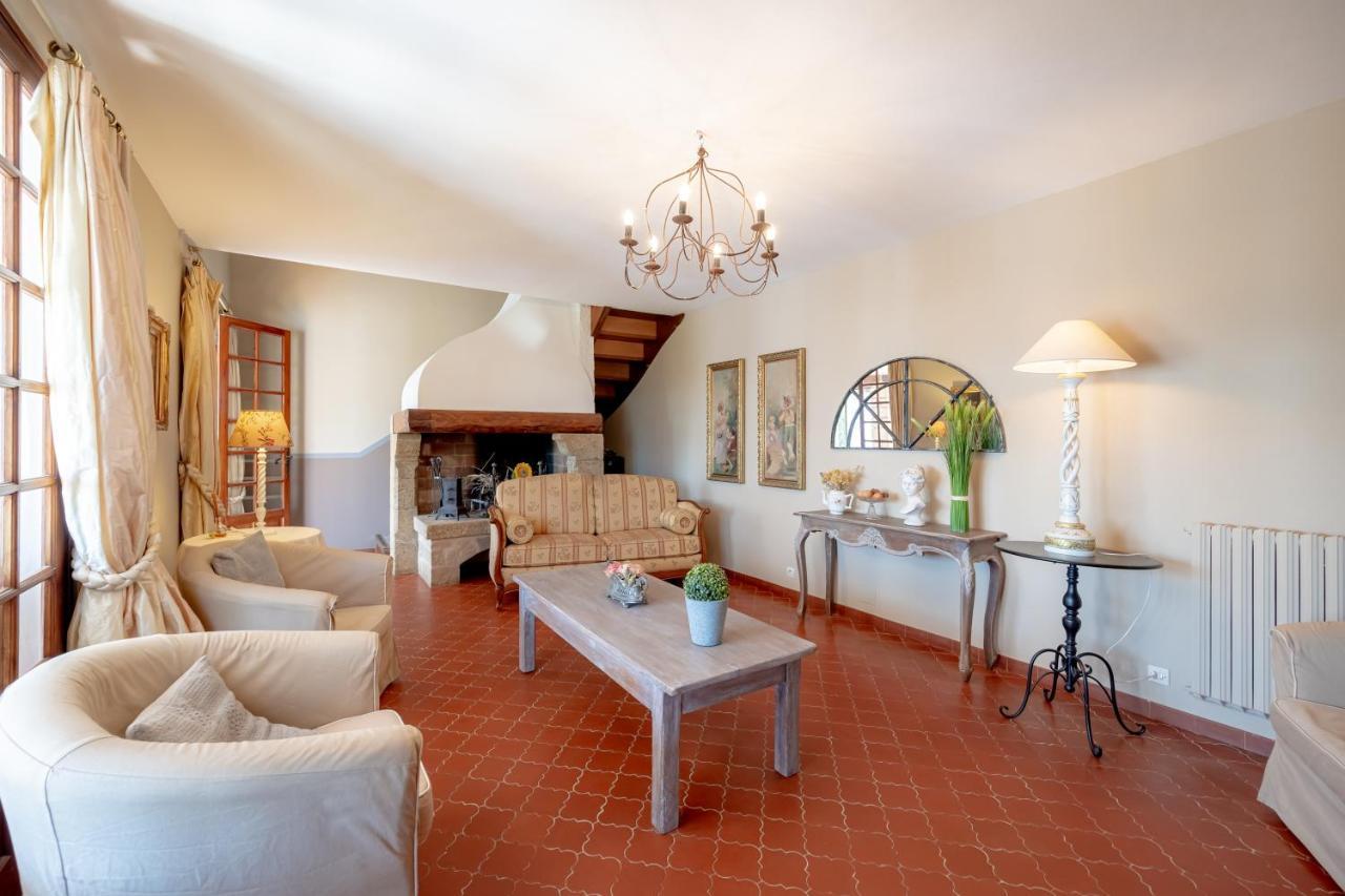 La Maison Du Rouge Gorge - Charmante Maison Climatisee Avec Piscine Pontevès Exteriör bild