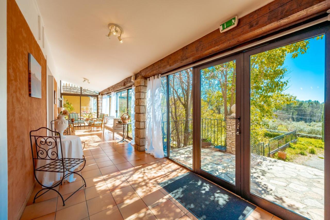 La Maison Du Rouge Gorge - Charmante Maison Climatisee Avec Piscine Pontevès Exteriör bild
