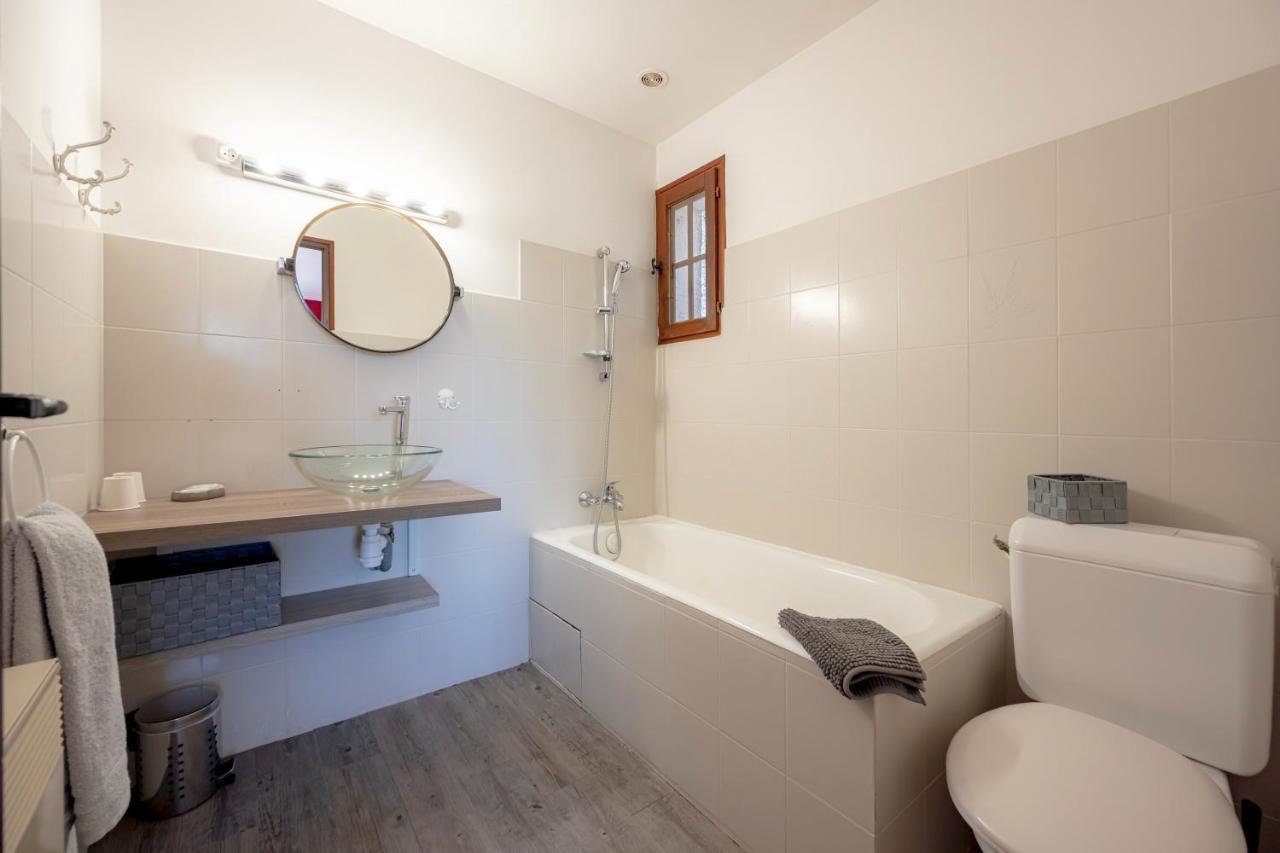 La Maison Du Rouge Gorge - Charmante Maison Climatisee Avec Piscine Pontevès Exteriör bild